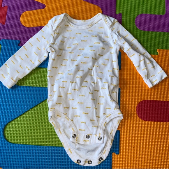 BUNDLE ✅ 3m onesies - Picture 4 of 5
